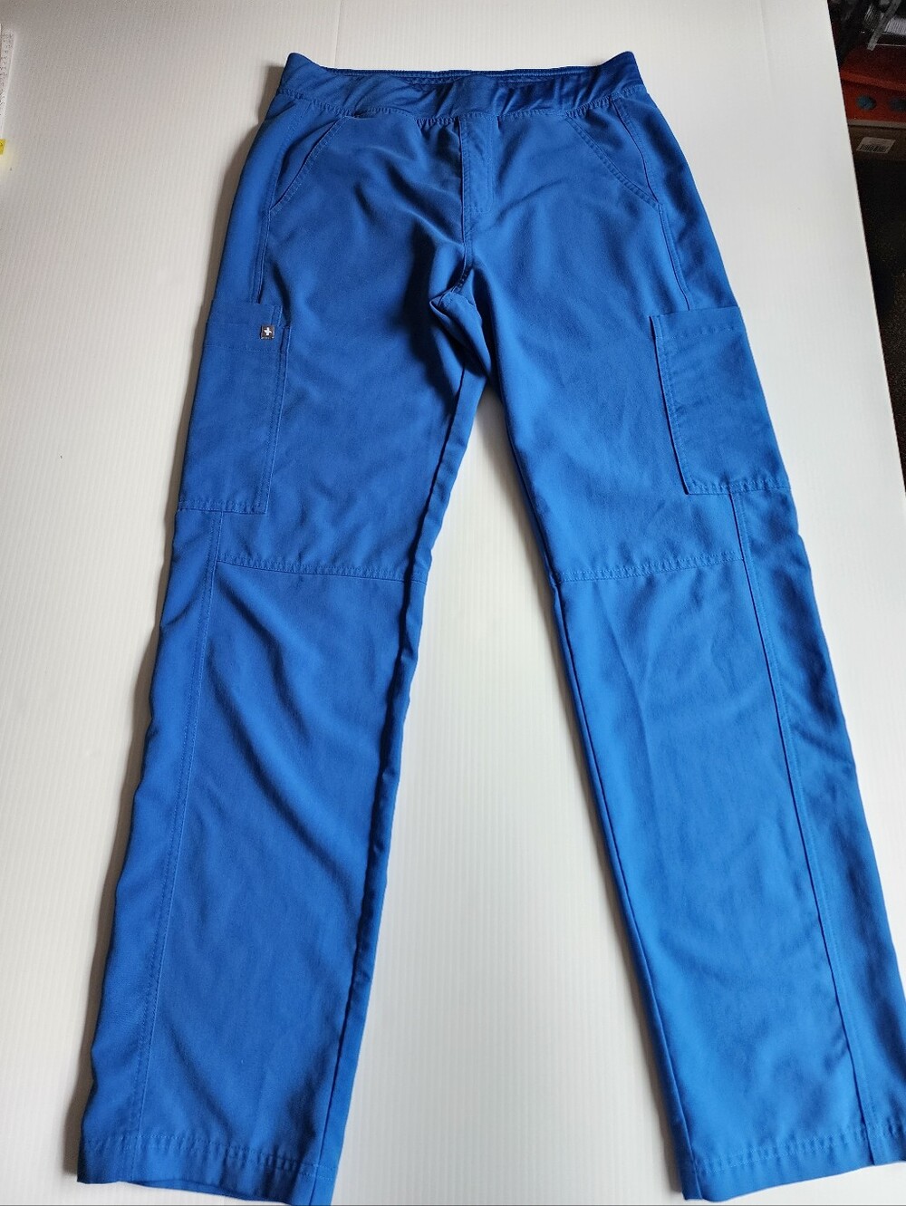 Figs Axim™ Cargo Scrub Pants size M